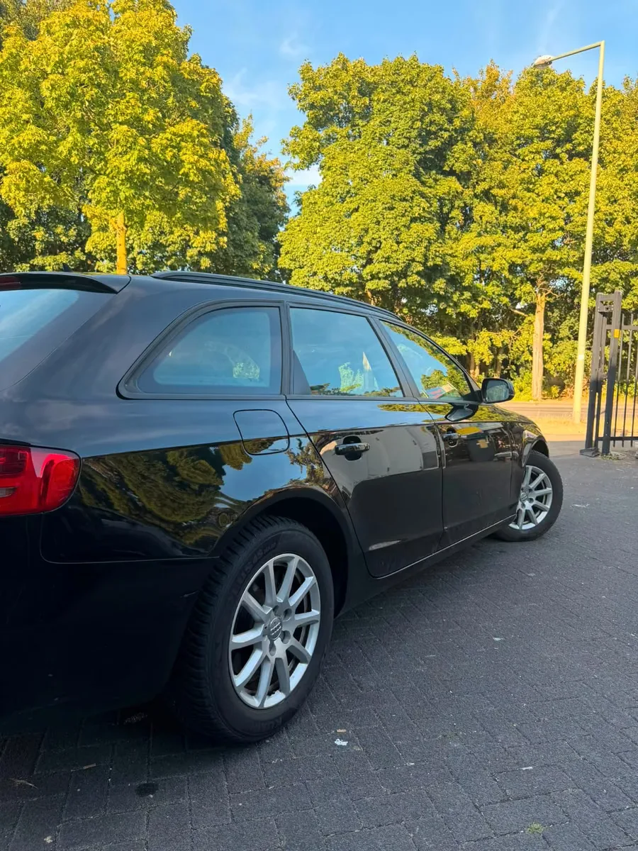 AUDI A4 AVANT ATTRACTION QUATTRO | BVA