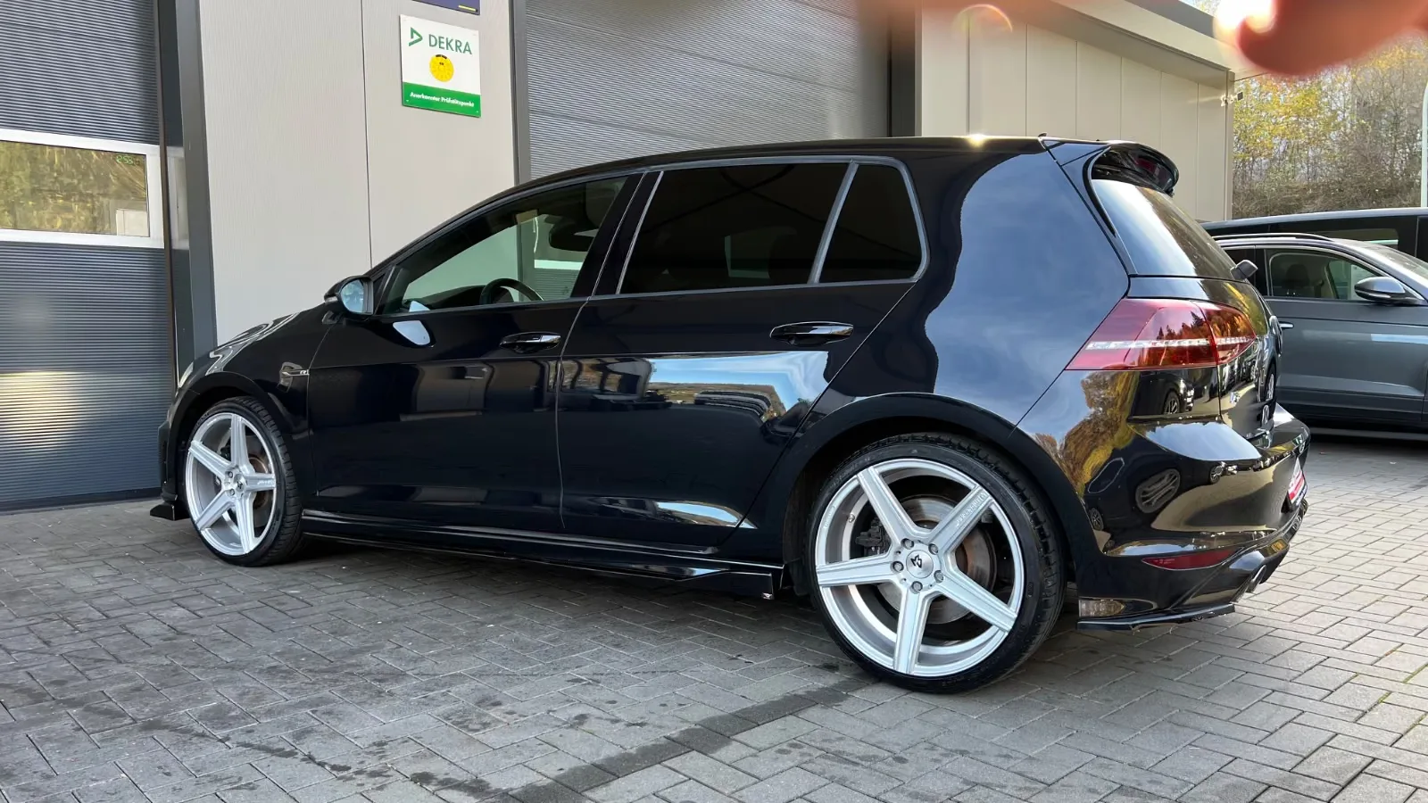 VOLKSWAGEN GOLF VII - R 4MOTION - 300 CV - BVM - HISTORIQUE COMPLET