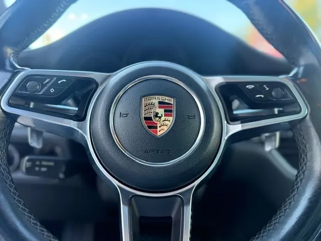 Porsche Macan GTS | 360 ch | BVA | Toit panoramique | Suspension pneumatique | Bose | Échappement sport | Sièges ventilés