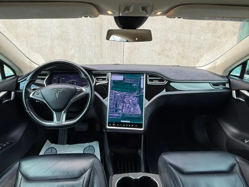 Tesla Model S 70D 333ch - Soh 89% - Supercharge gratuite - Autonomie 390km - Pack Climat Froid - Jantes 19"