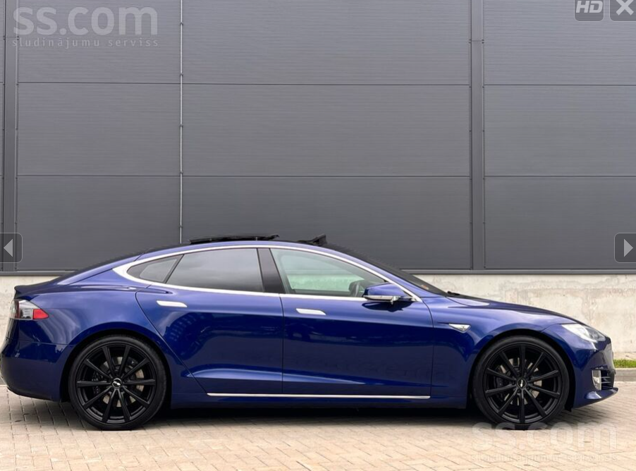 Tesla Model 75D 332ch 4x4 - Toit ouvrant panoramique - Autopilot - Suspension pneumatique - Régulateur adaptatif