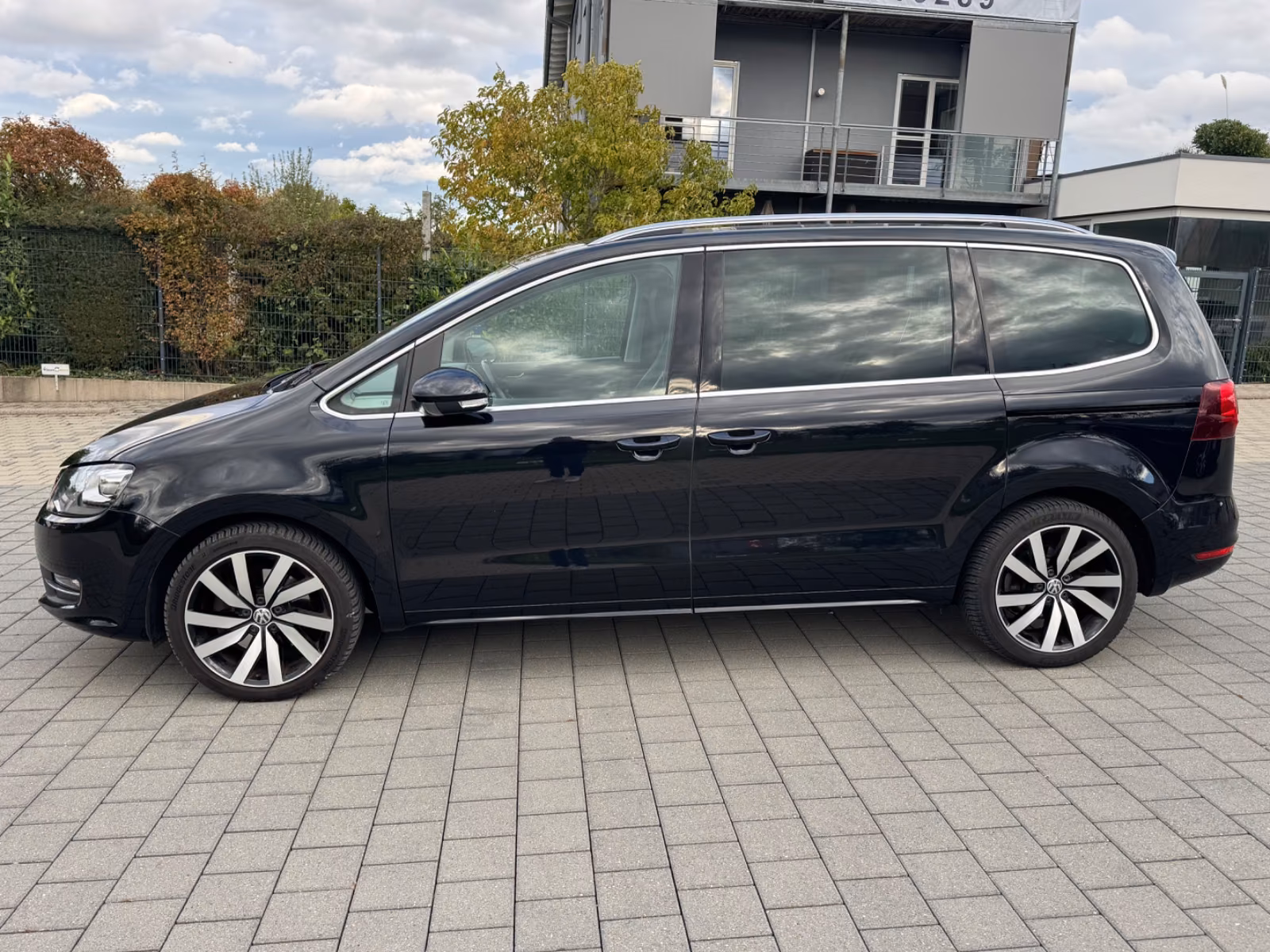 VOLKSWAGEN SHARAN 2.0 TDI 184CH DSG