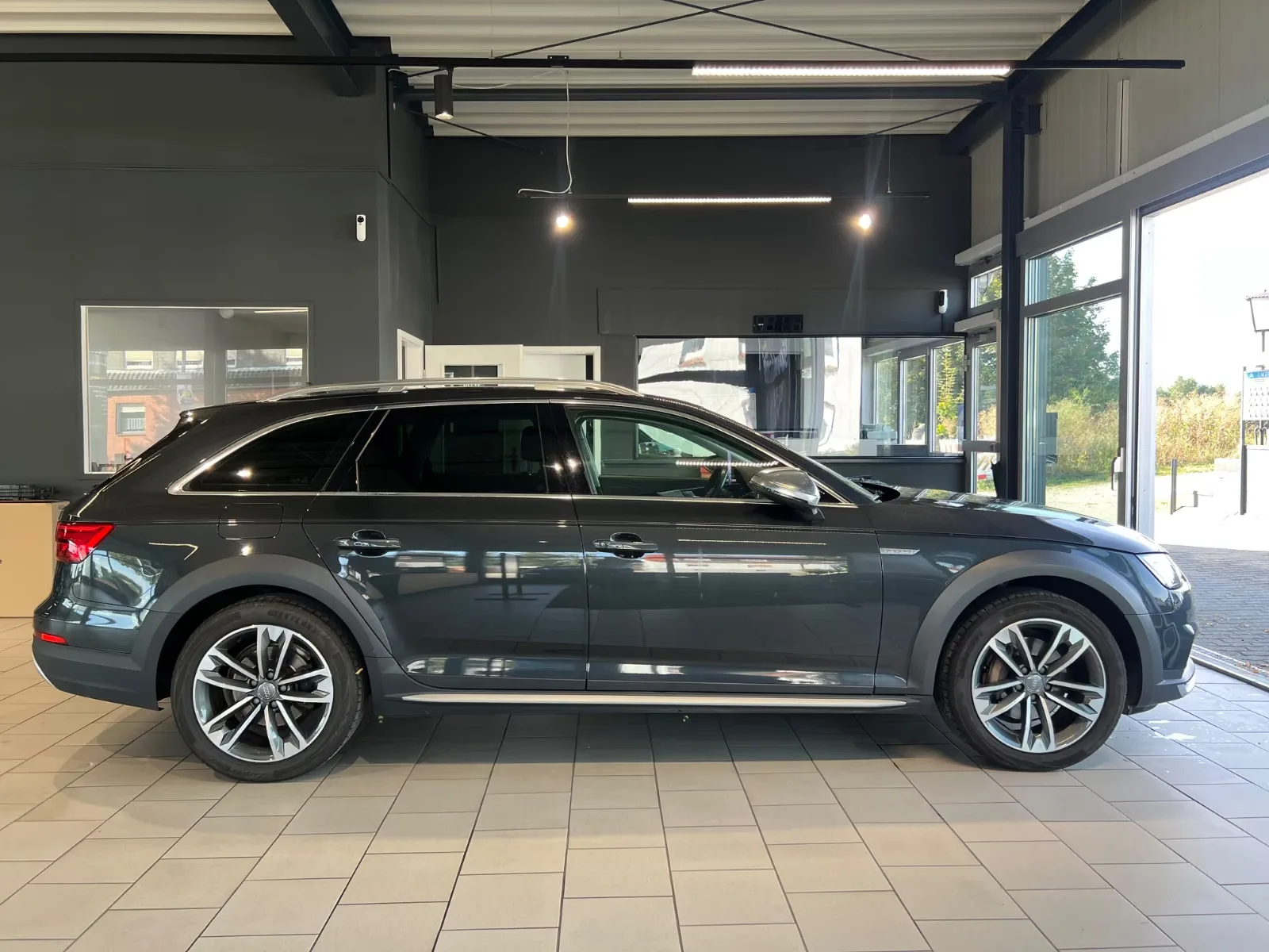 AUDI A4 ALLROAD | 218 ch | 4X4 | BVA | CONTRÔLE TECHNIQUE NEUF |