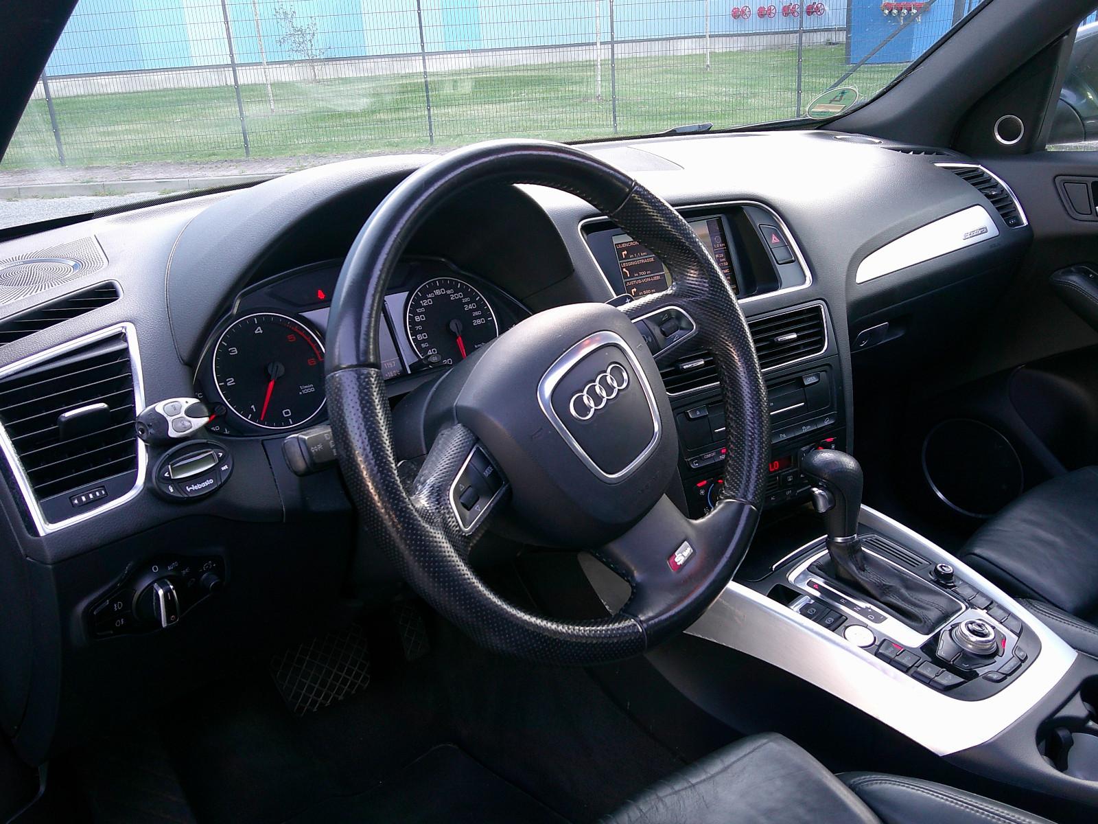 AUDI Q5 3.0 TDI 240CH QUATTRO S LINE