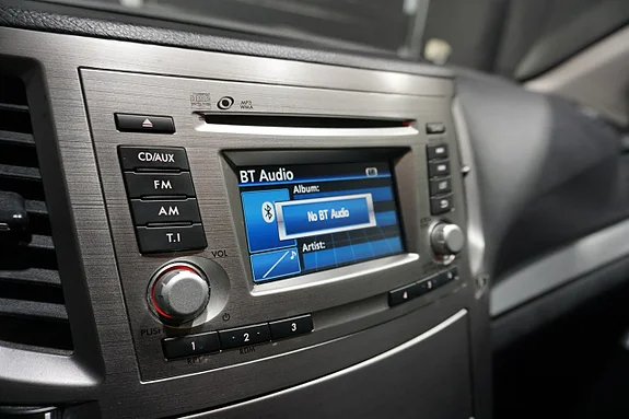 SUBARU OUTBACK 2.5 167 ch 4x4 4WD LINEARTRONIC BUSINESS BVA - 2ème MAIN - ATTELAGE - CAMÉRA - 196000 km