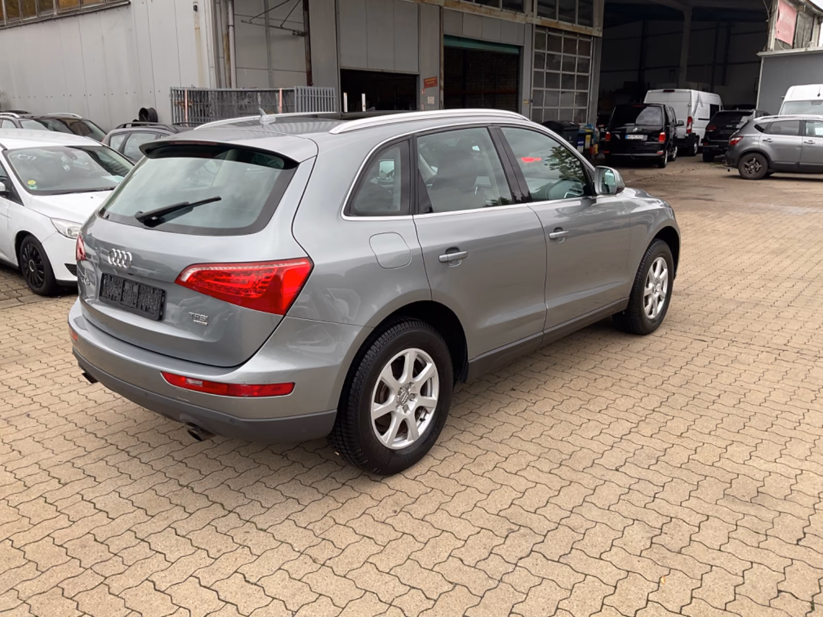 Audi Q5 2.0 TFSI quattro | 211 ch | BVA | Toit panoramique | GPS | Caméra de recul | Sièges chauffants