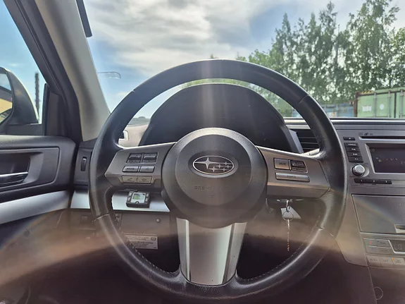 SUBARU OUTBACK