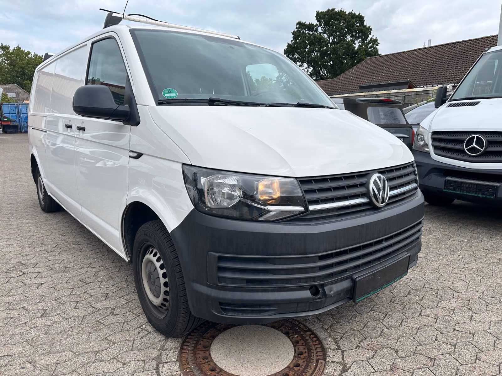 VOLKSWAGEN T6 TRANSPORTER 2.0 TDI 114CH - VERSION LONGUE - REVISION COMPLETE - TVA RECUPERABLE - 147.760 KMS
