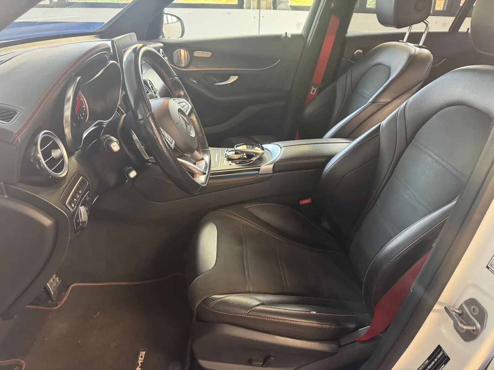 Mercedes-Benz Classe GLC 43 AMG 4MATIC | 390 ch | BVA | Toit panoramique | Burmester | Affichage tête haute | Suspension pneumatique | Attelage
