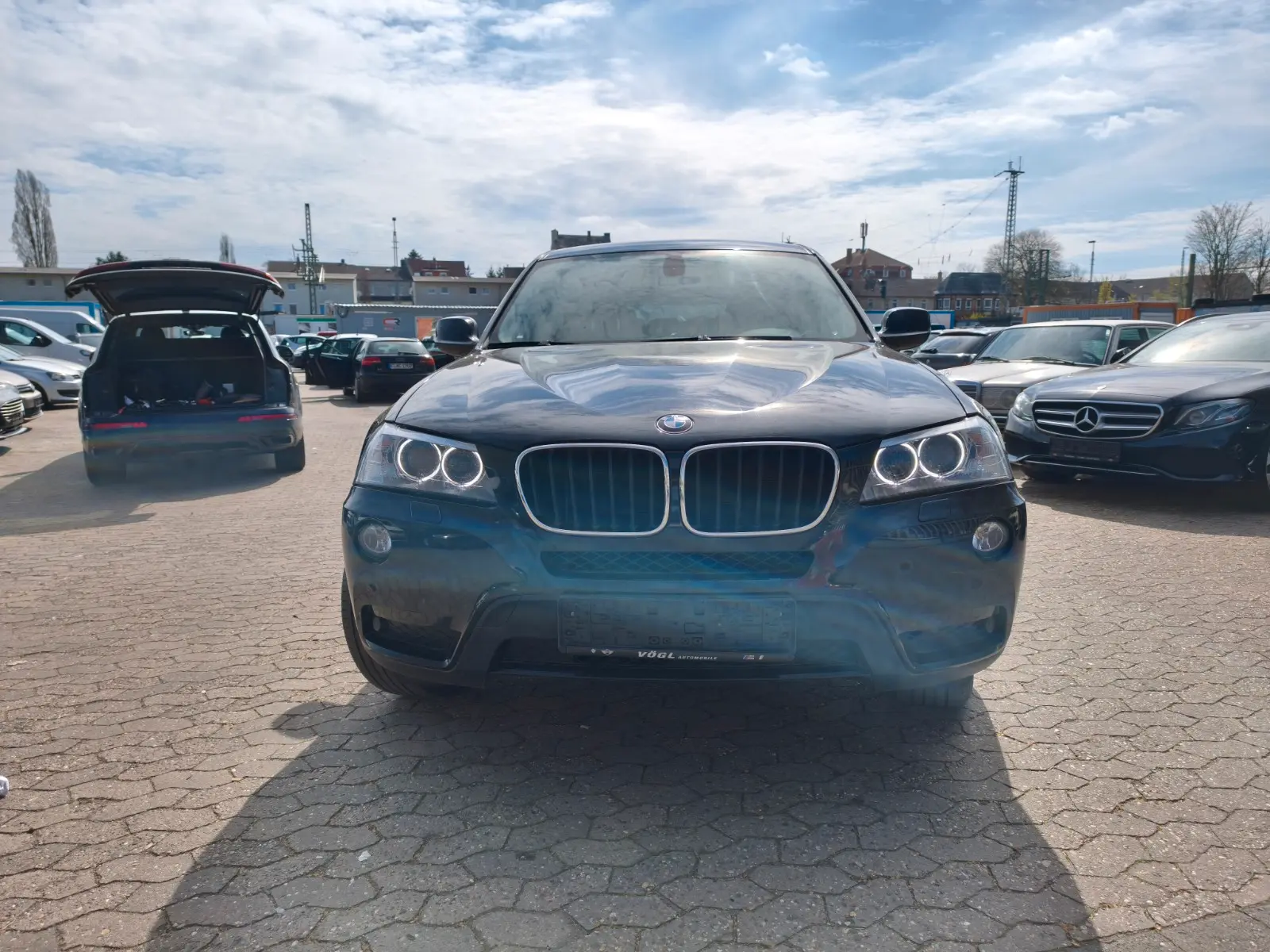 BMW X3 xDrive20d | 184 ch | BVA | Phares bi-xénon | Attelage | Radar de recul | Jeu de jantes supplémentaire