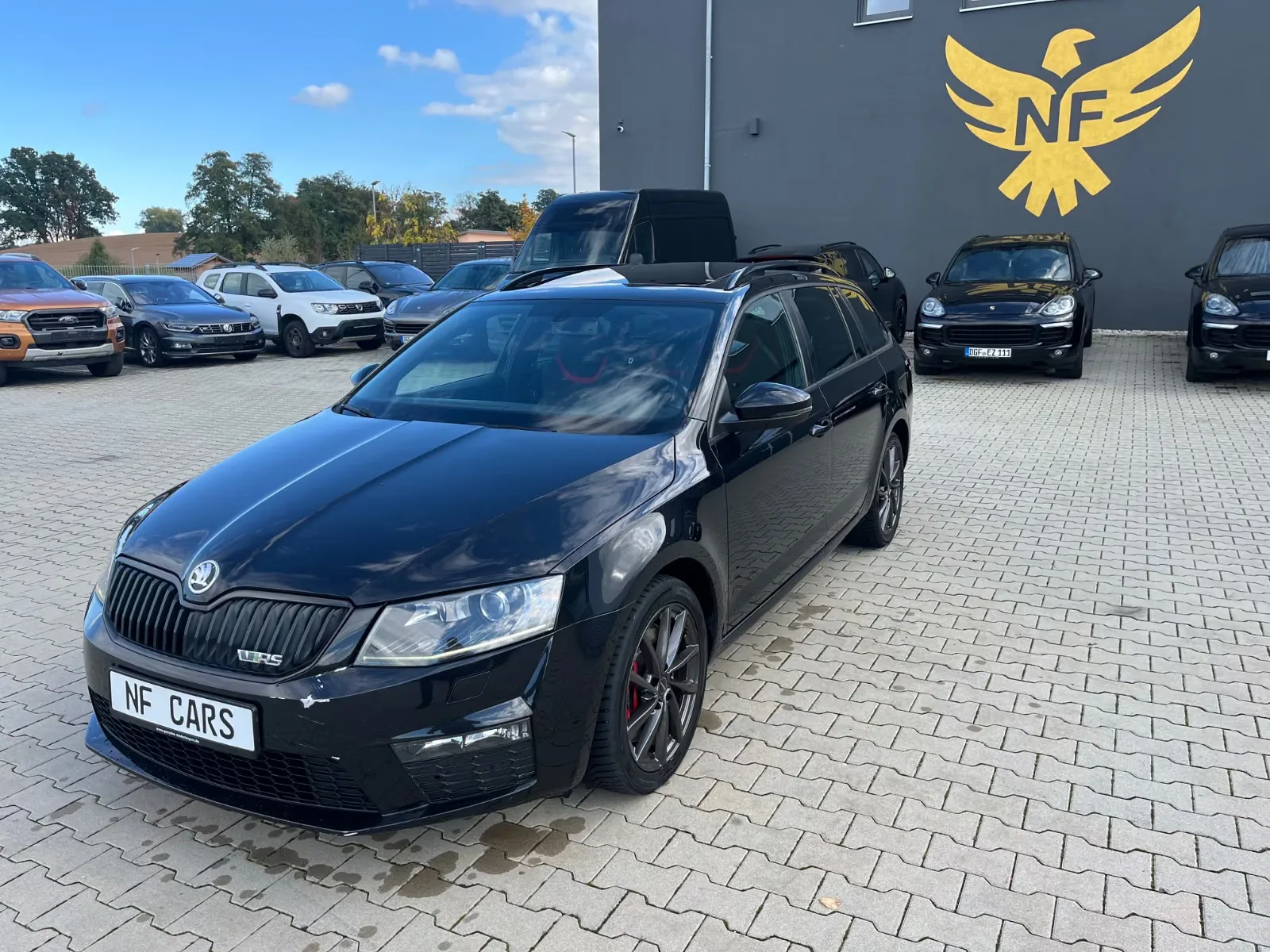 SKODA OCTAVIA COMBI RS 2.0 TDI 184ch DSG - TOIT PANORAMIQUE - ATTELAGE AMOVIBLE - GPS COLUMBUS - JANTES 19" - SIÈGES CHAUFFANTS