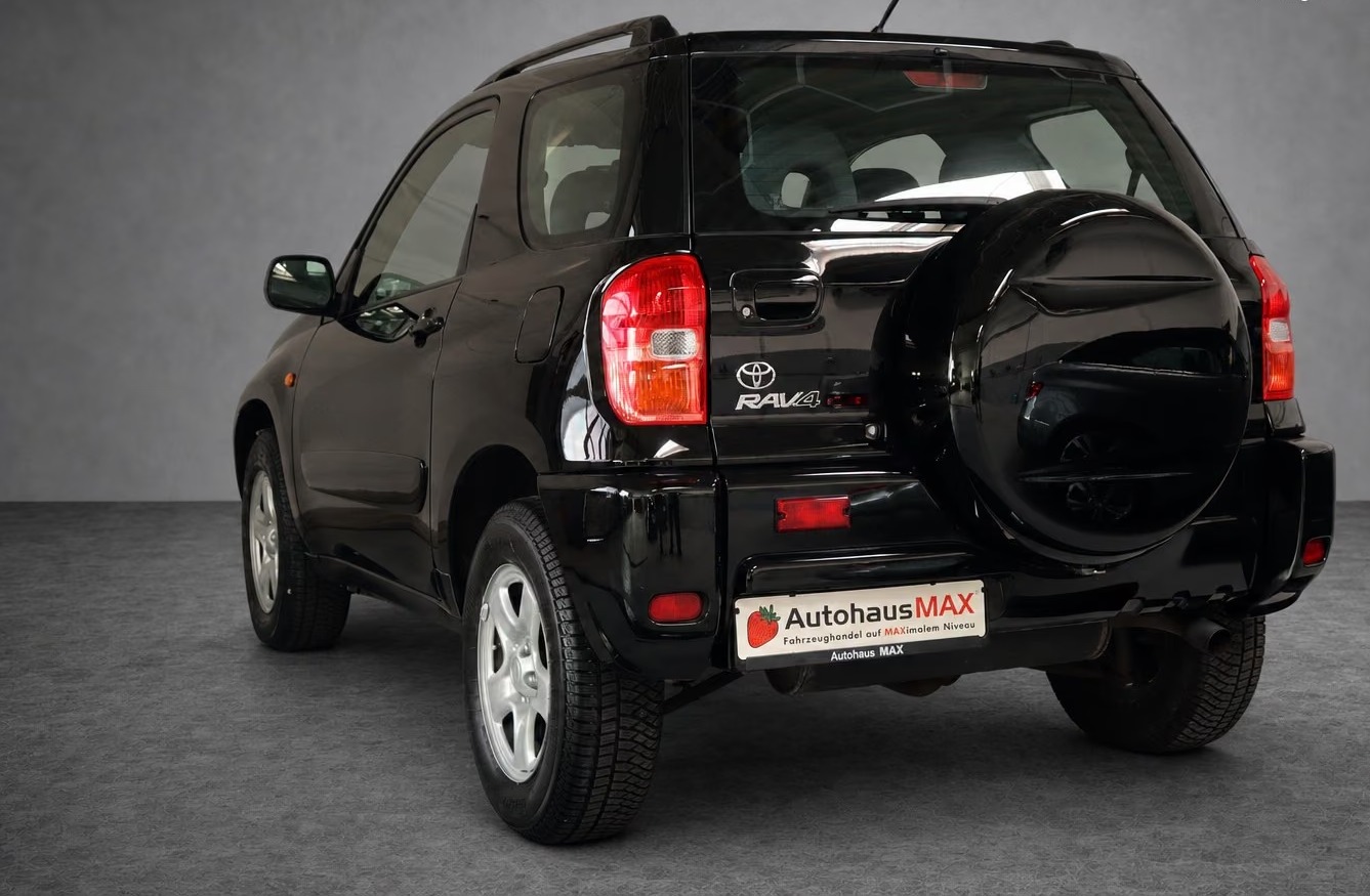 TOYOTA RAV4 1.8 VVT-i 125ch - CLIMATISATION - ATTELAGE AMOVIBLE - RÉGULATEUR DE VITESSE - JANTES ALLIAGE