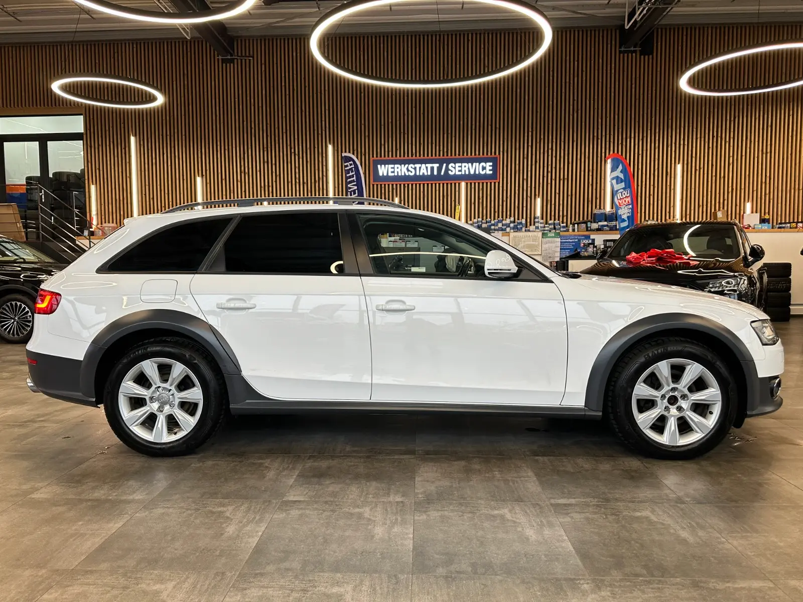 Audi A4 Allroad 2.0 TFSI quattro 211 ch • S tronic • GPS • Radars AV/AR • Régulateur • Sièges chauffants