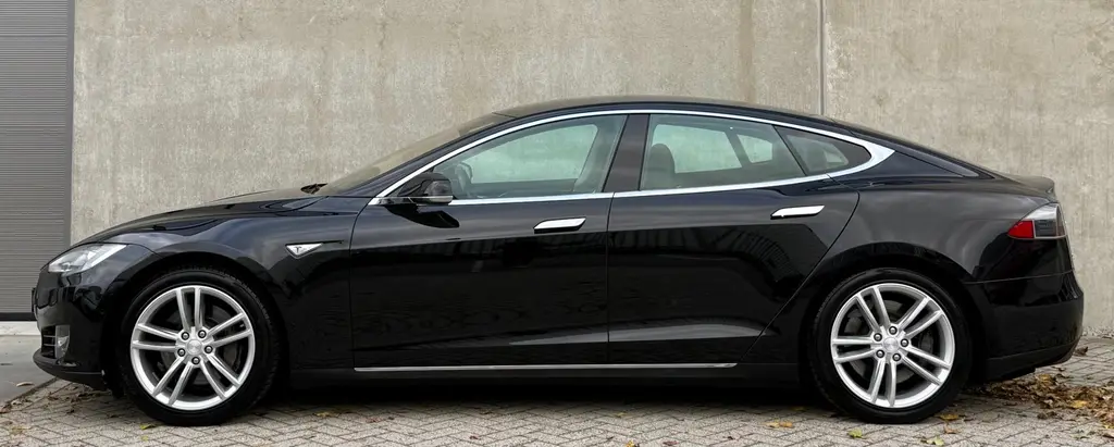 Tesla Model S 70D 333ch - Soh 89% - Supercharge gratuite - Autonomie 390km - Pack Climat Froid - Jantes 19"