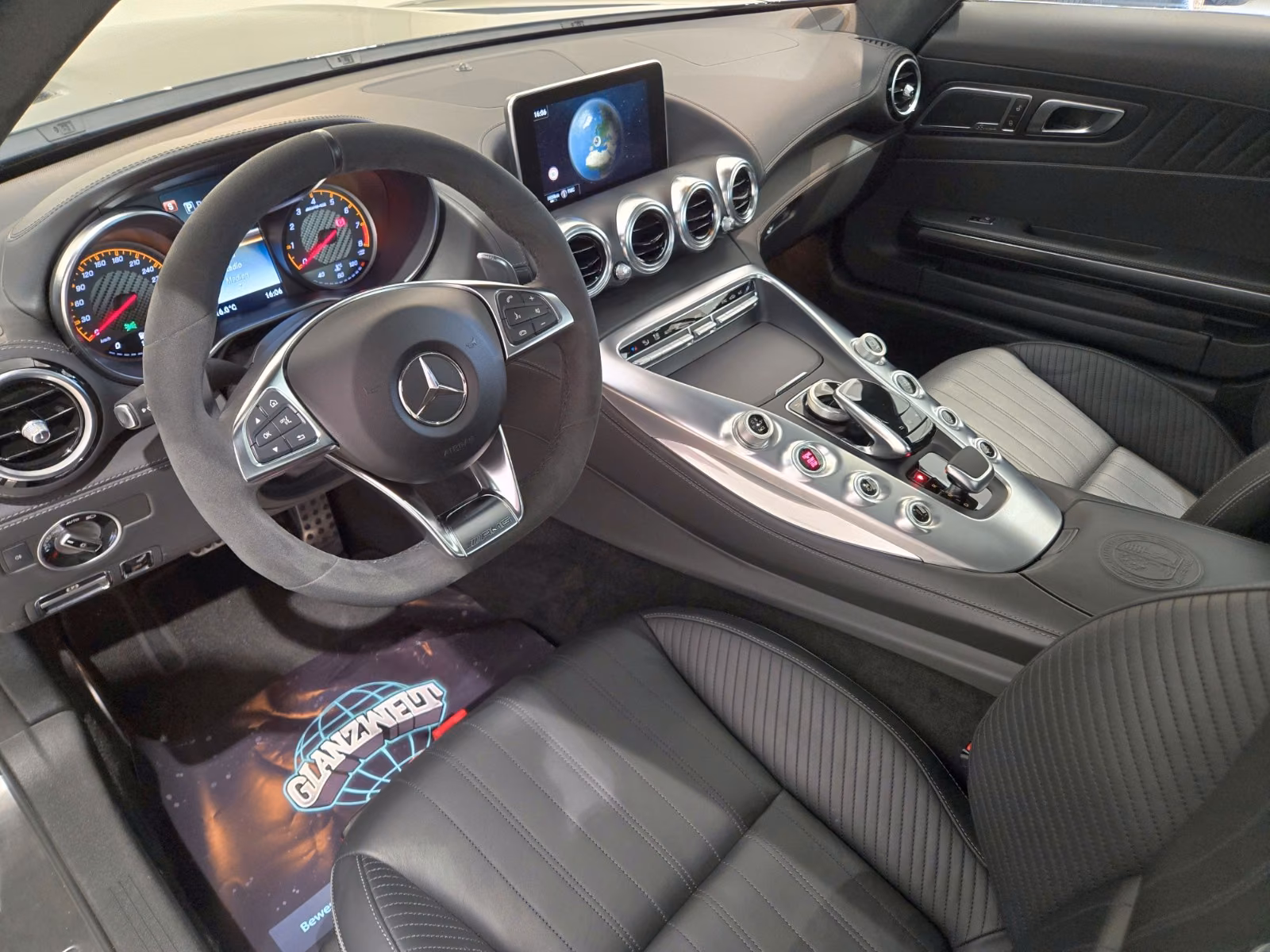 Mercedes-AMG GT S V8 510 ch • 24 900 km • Pack Dynamic Plus • Toit pano • Burmester • Cuir Nappa
