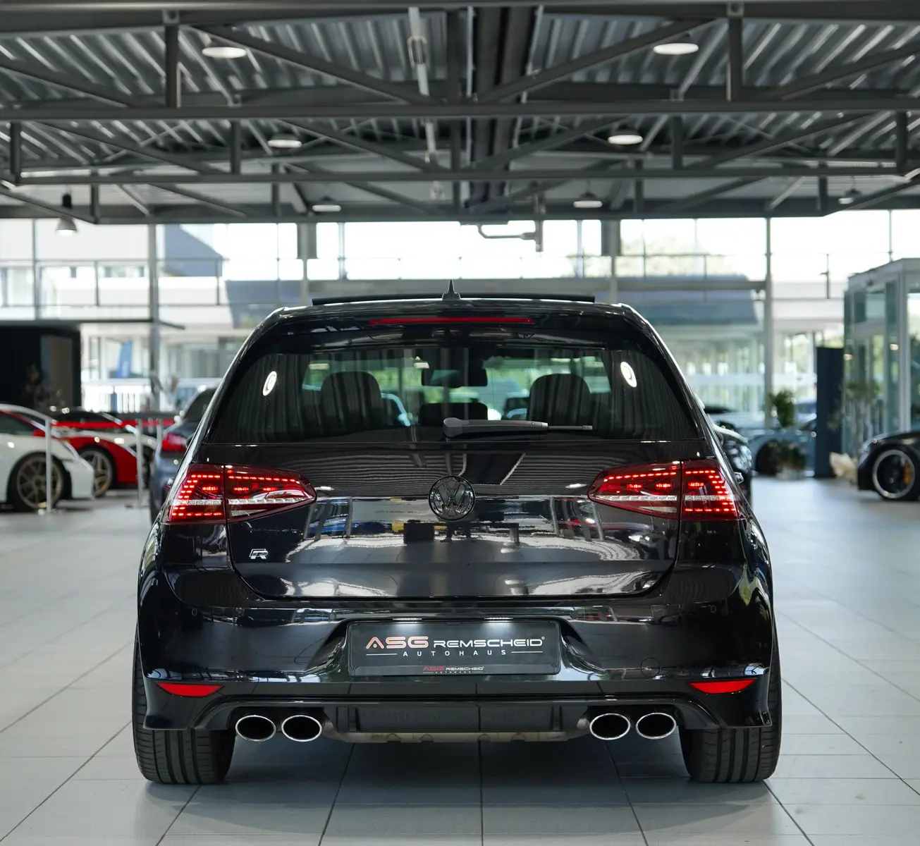 Volkswagen Golf 7 R 300 ch 4Motion DSG • 85 000 km • Cuir Vienna • GPS Discover Pro • Bi-Xénon • 19"