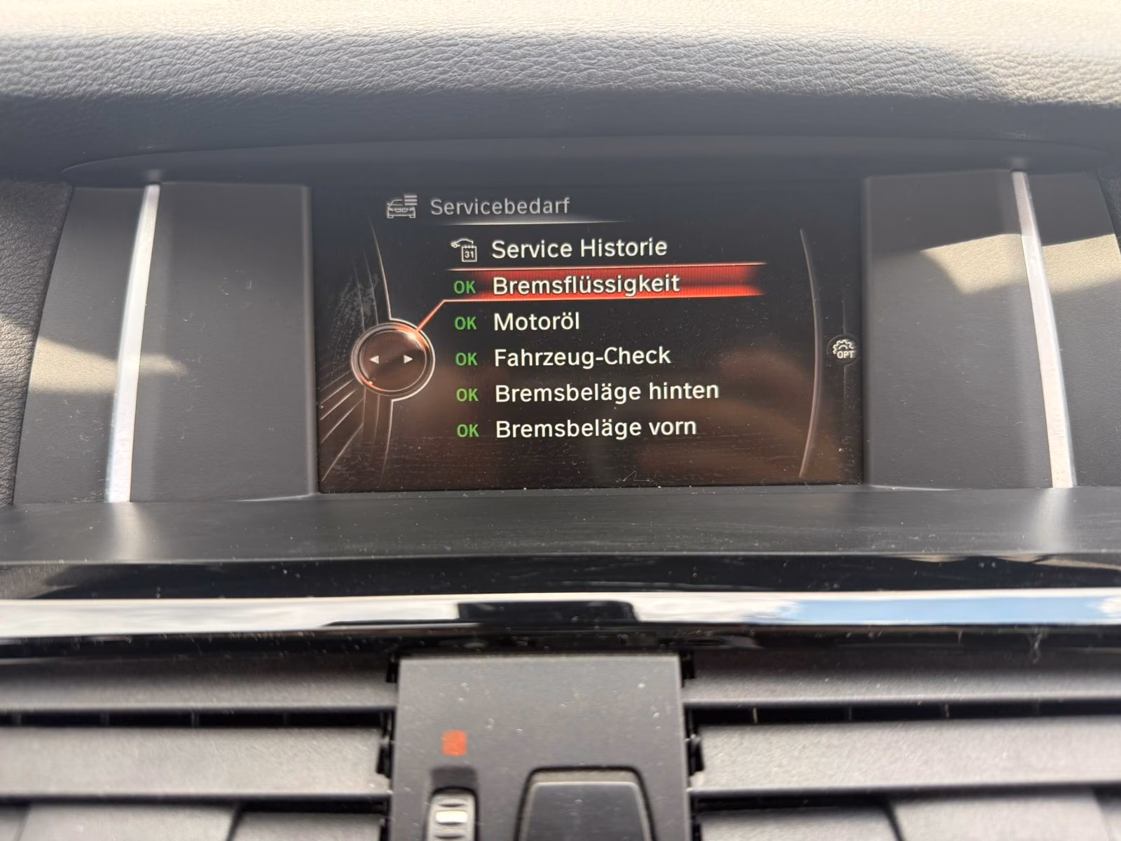 BMW X4 M40i 3.0 6 CYLINDRES 360 CH – XDRIVE – BVA – 1ÈRE MAIN – HUD – CAMÉRAS 360° – CUIR – 112 000 KM