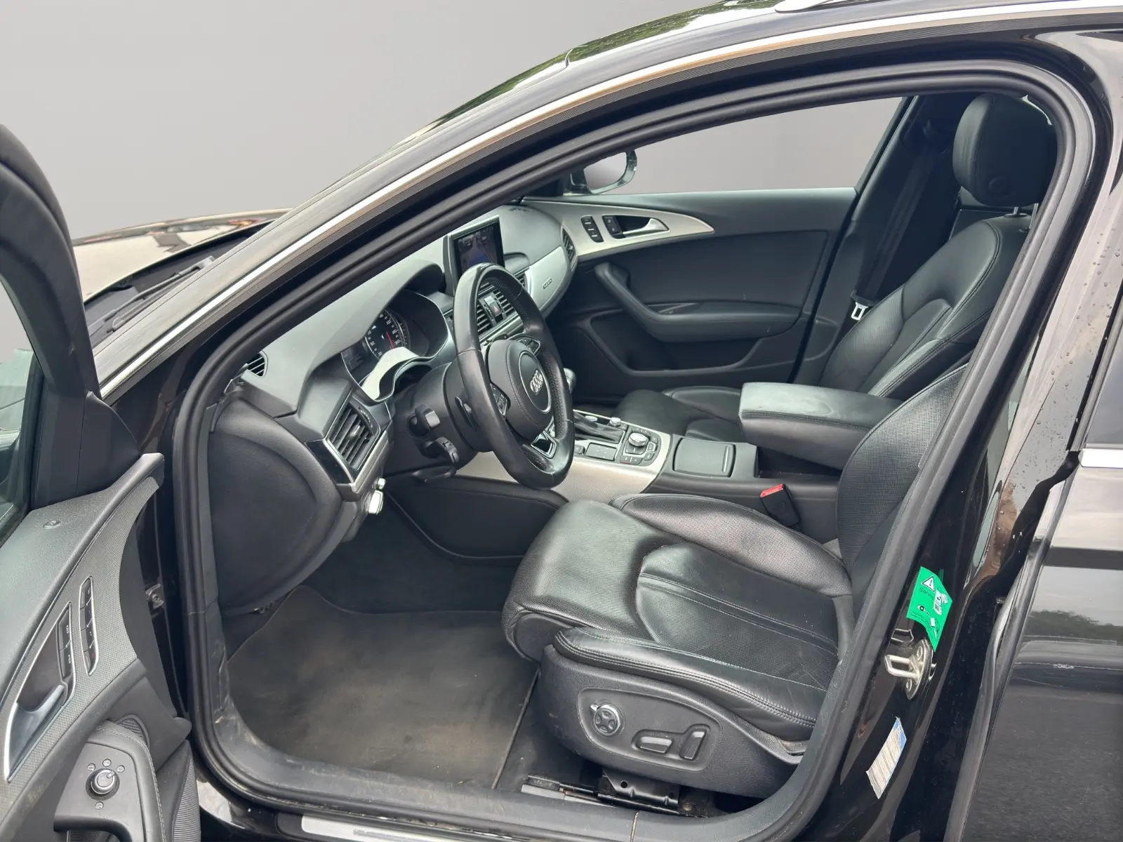 Audi A6 Avant 3.0 BiTDI quattro 313 ch • Toit pano • Head-up • Cuir Valcona • Sièges ventilés • Webasto