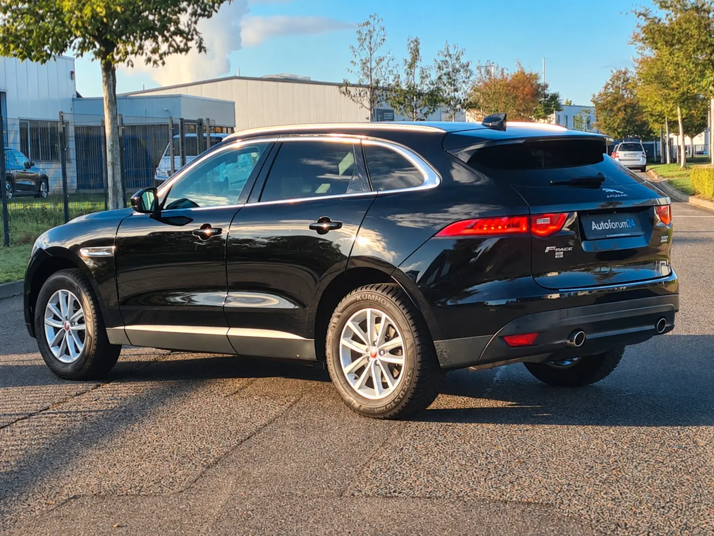 JAGUAR F-PACE PORTFOLIO AWD