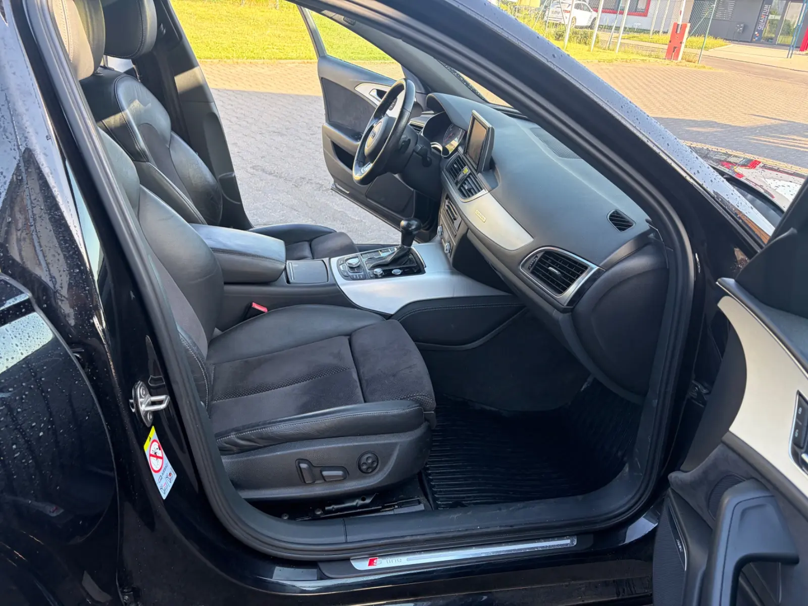 AUDI A6 AVANT V6 3.0 TDI 313CH - QUATTRO - S-LINE - TOIT OUVRANT PANORAMIQUE - HISTORIQUE ENTRETIEN COMPLET