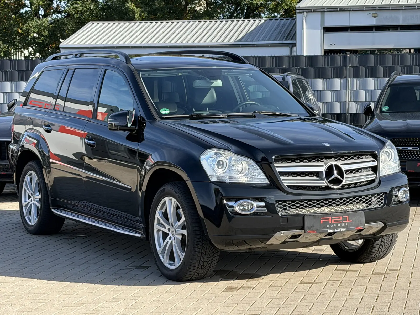 Mercedes-Benz Classe GL 450 4MATIC V8 | 340 ch | BVA | 7 places | Toit panoramique | Suspension pneumatique | Cuir | GPS