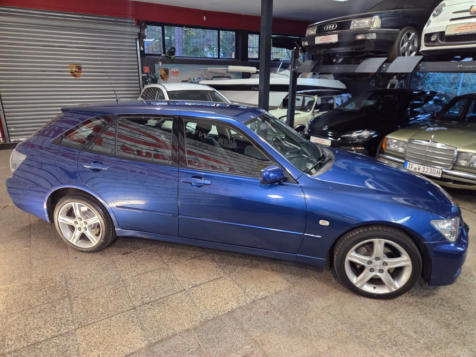 LEXUS IS 300 SPORT CROSS 3.0 V6 213ch BVA - PROPULSION - SIÈGES CHAUFFANTS - XÉNON - CLIM AUTO - PACK SPORT