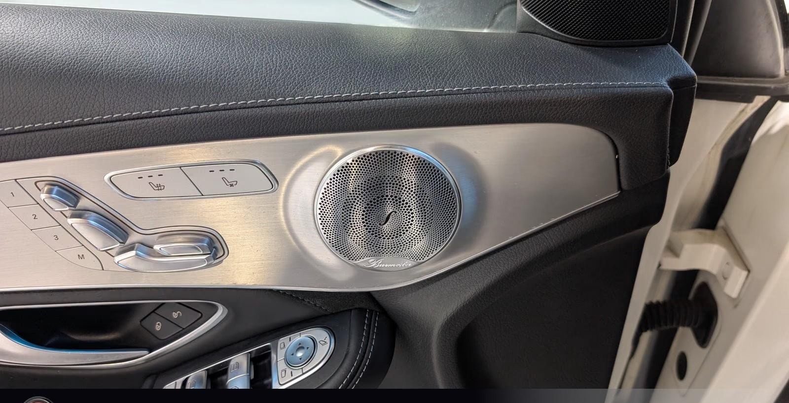 Mercedes-AMG GLC 63 S AMG 4MATIC+ V8 510 ch • Toit pano • Burmester • Cuir Nappa • Sièges ventilés • Attelage