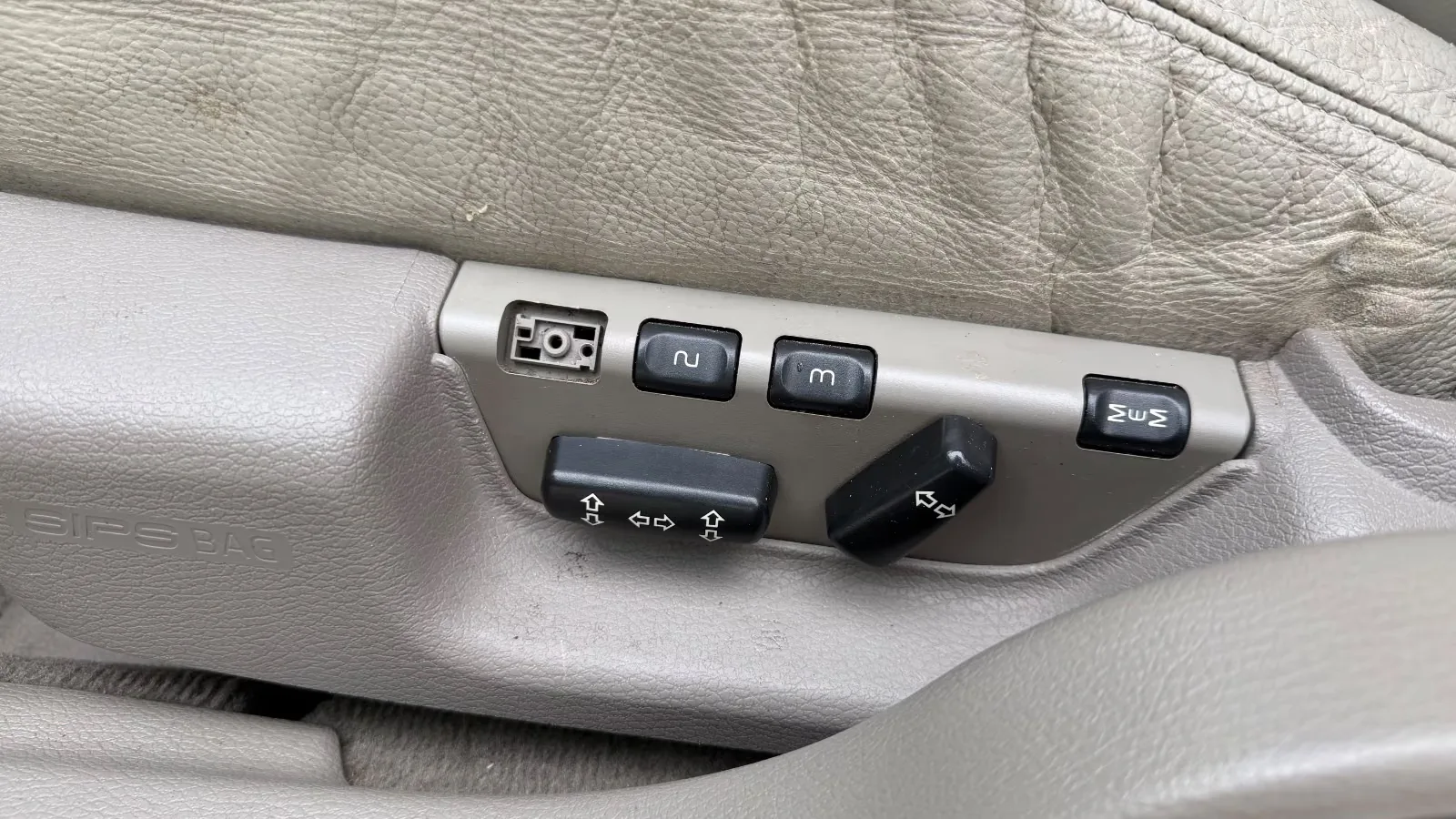 VOLVO S80 - 2.9l - 196 CV - EXECUTIVE - BVA