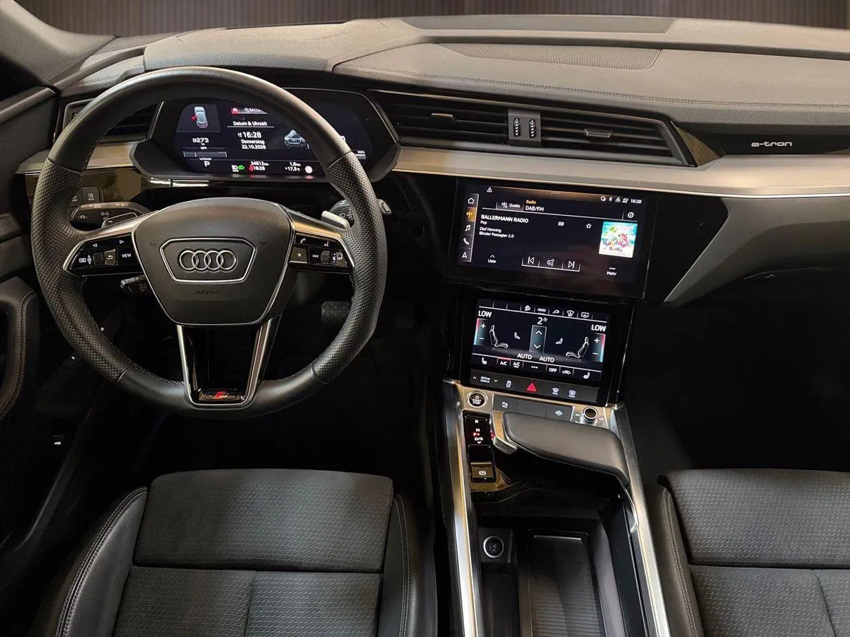AUDI E-TRON ADVANCED QUATTRO 95KWH S-LINE VIRT.COCK.P | 408 ch | BVA | INTERIEUER S-LINE | VIRT.COCKPIT  PLUS |