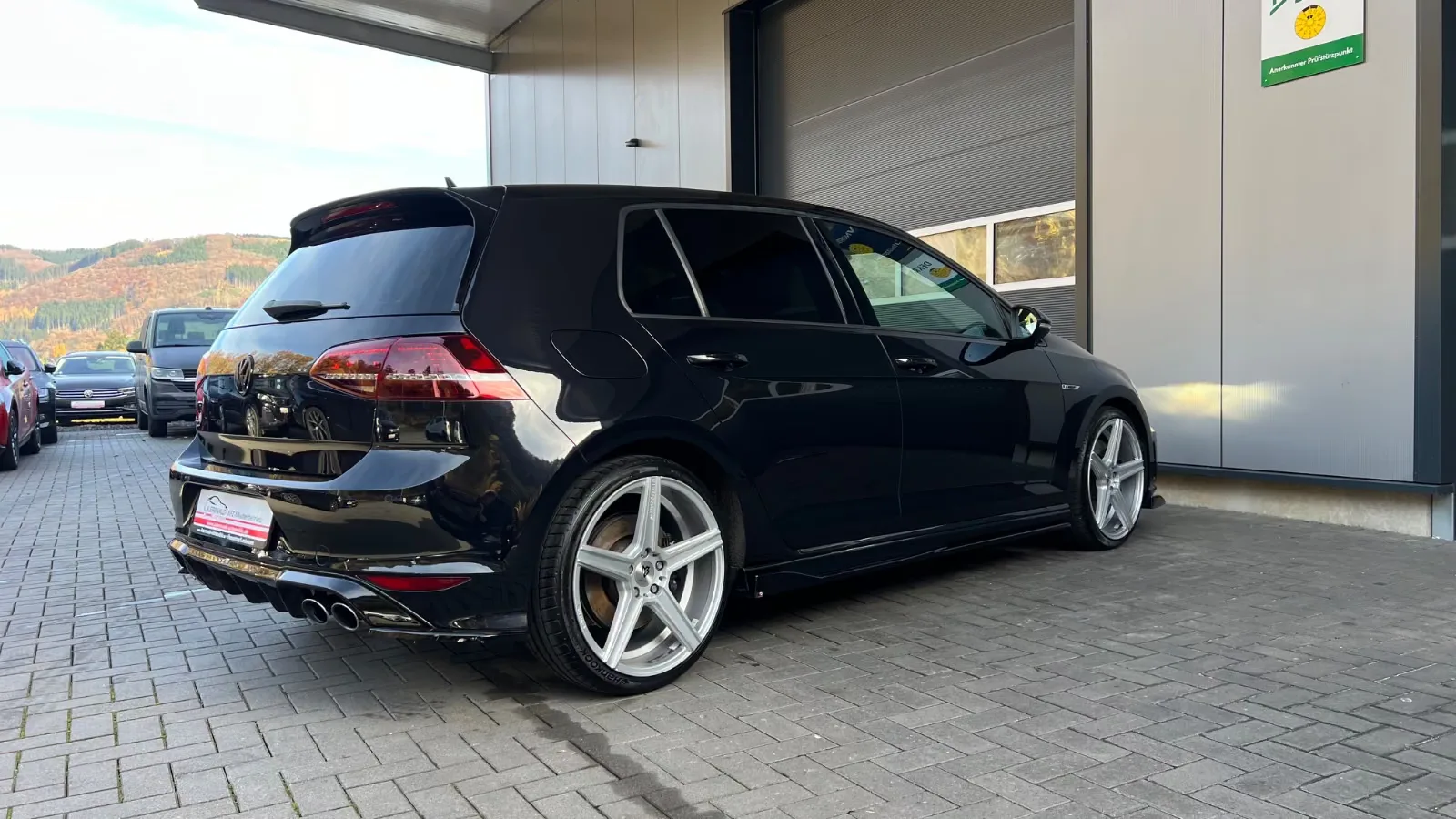 VOLKSWAGEN GOLF VII - R 4MOTION - 300 CV - BVM - HISTORIQUE COMPLET