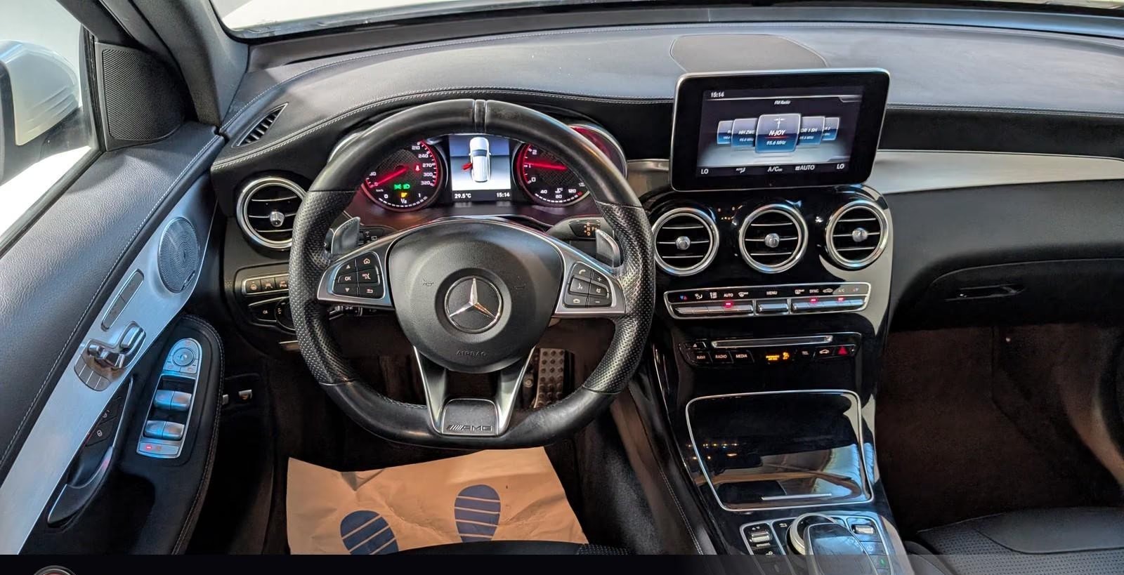 Mercedes-AMG GLC 63 S AMG 4MATIC+ V8 510 ch • Toit pano • Burmester • Cuir Nappa • Sièges ventilés • Attelage