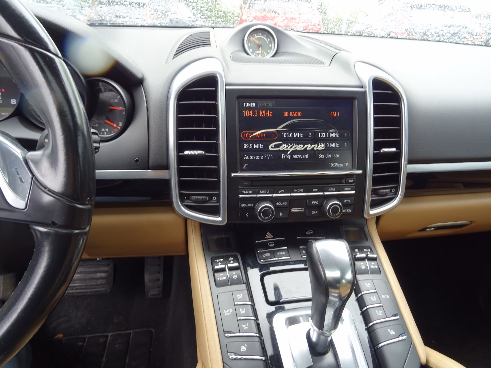 Porsche Cayenne 3.6 V6 Platinum Edition | 299 ch | BVA | Cuir beige | Toit ouvrant | GPS | Phares bi-xénon | Sièges électriques à mémoire