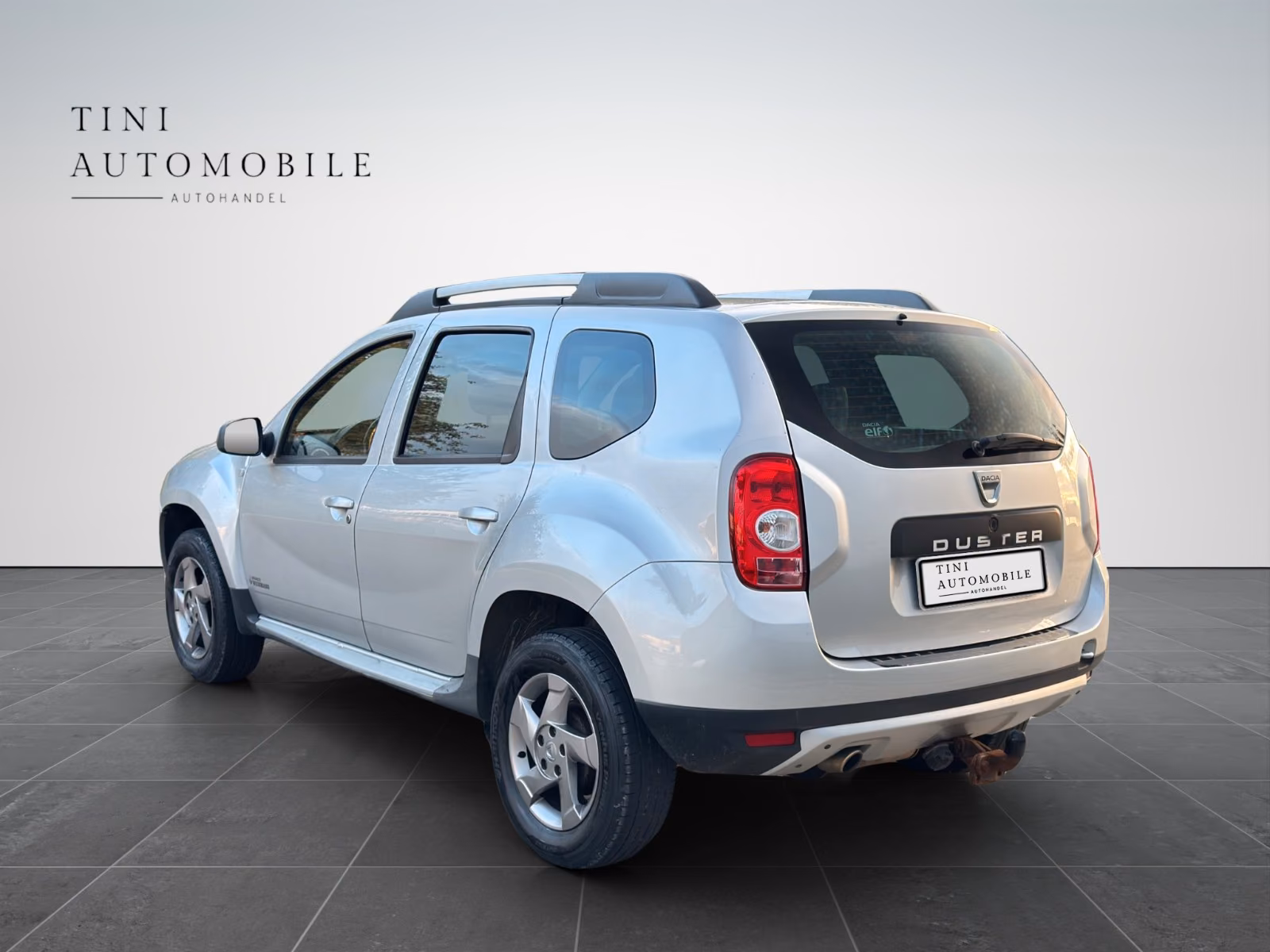 DACIA DUSTER I PRESTIGE 4X4 1ERE MAIN  | 110 ch | BVM | ATTELAGE