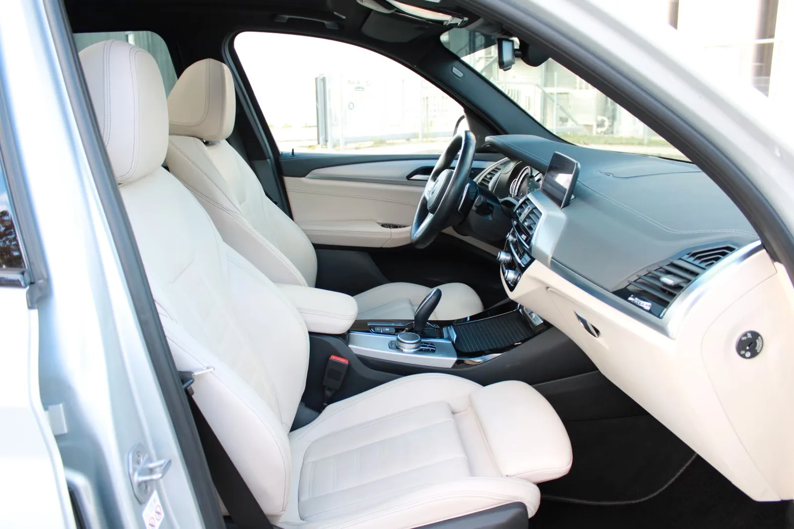 BMW X3 M40d | 326 ch | BVA | Toit panoramique | Cuir beige | Affichage tête haute | Caméra | Attelage