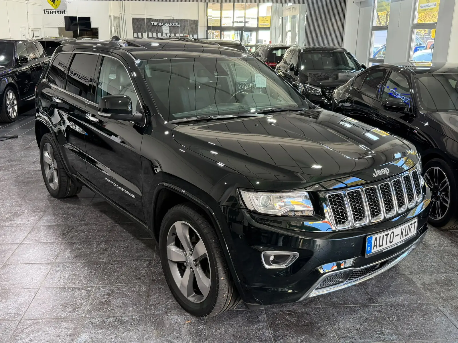 JEEP GRAND CHEROKEE | 241 ch | 4X4 | BVA |3.0 CRD OVERLAND | GPS | CUIR