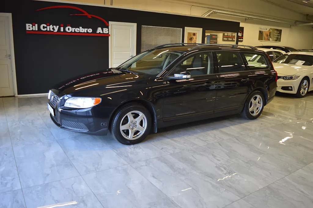 VOLVO V70 2.0 FLEXIFUEL 146CH