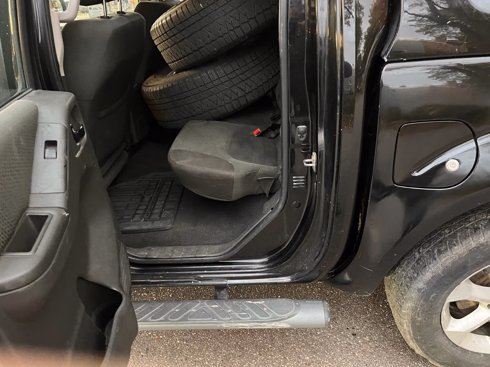 NISSAN NAVARA PICKUP DOUBLE CAB SE 4X4 | 190 ch | BVA | VOLANT EN CUIR