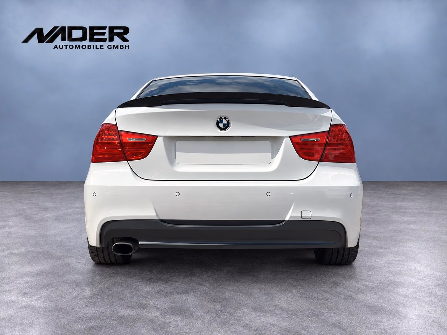 BMW 318 I M PACK SPORT | 143 ch | BVM | SIÈGES CHAUFFANTS |