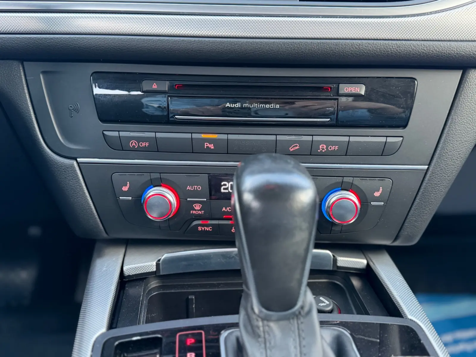 Audi A6 Allroad 3.0 TDI quattro | 218 ch | BVA | GPS | Apple CarPlay | Phares LED | Sièges chauffants | Hayon électrique