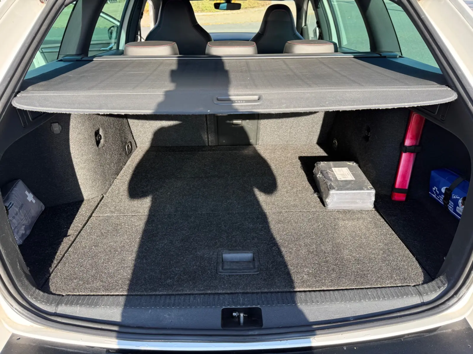 SKODA OCTAVIA COMBI RS 220CH - BVM - HAYON ÉLECTRIQUE - PACK SPORT - 127.450 KMS