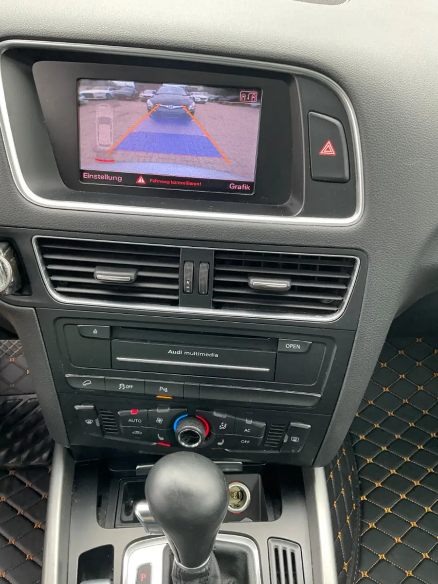 Audi Q5 2.0 TFSI quattro | 211 ch | BVA | Toit panoramique | GPS | Caméra de recul | Sièges chauffants