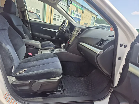 SUBARU OUTBACK