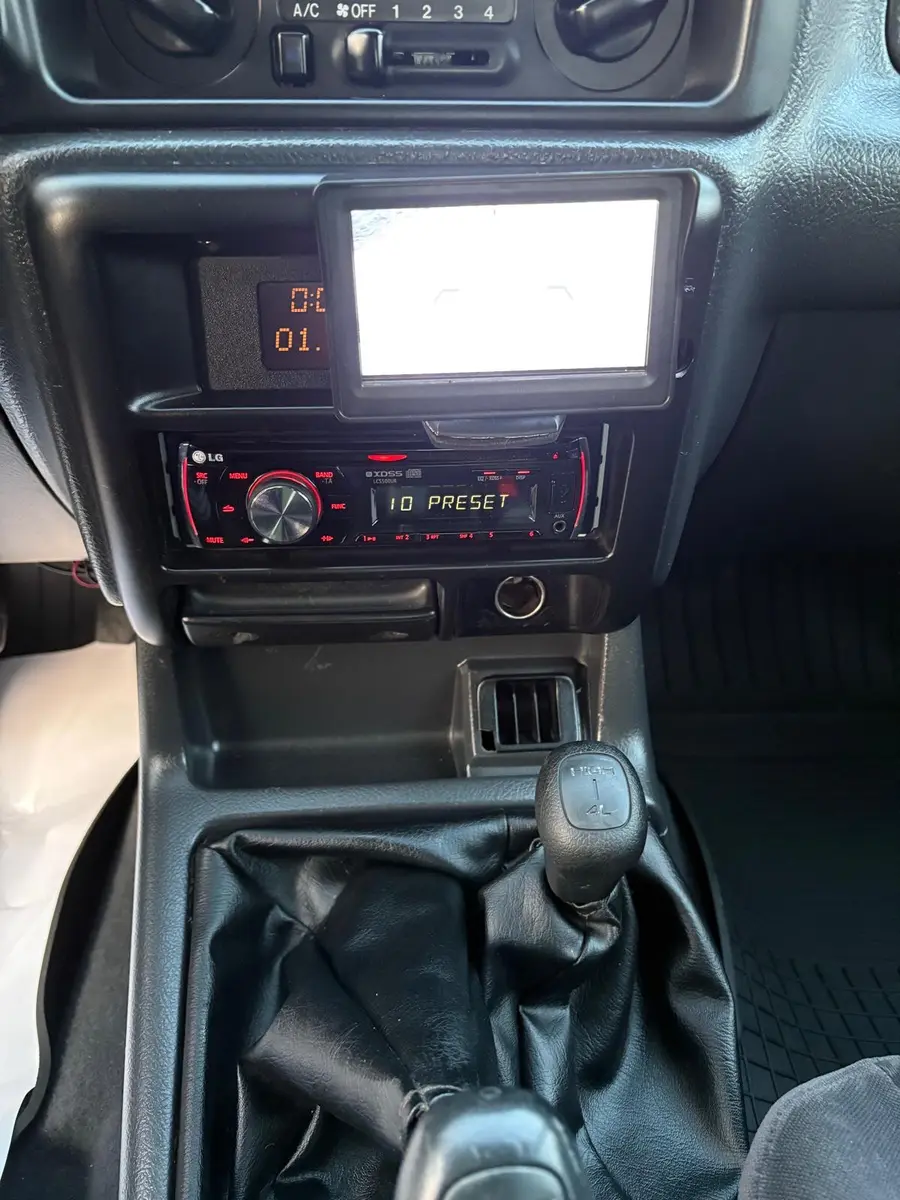 Opel Frontera 2.0 16V Sport Edition 2000 2.2 136ch - Nouveau pot catalytique - Attelage - Climatisation - Carnet entretien