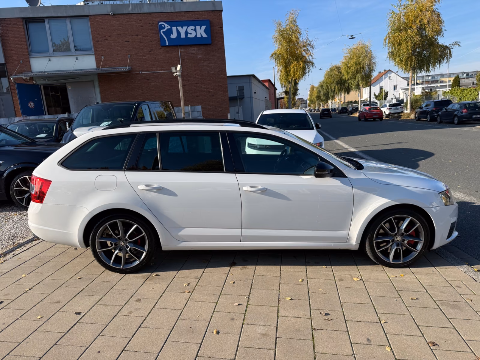 SKODA OCTAVIA COMBI RS 220CH - BVM - HAYON ÉLECTRIQUE - PACK SPORT - 127.450 KMS
