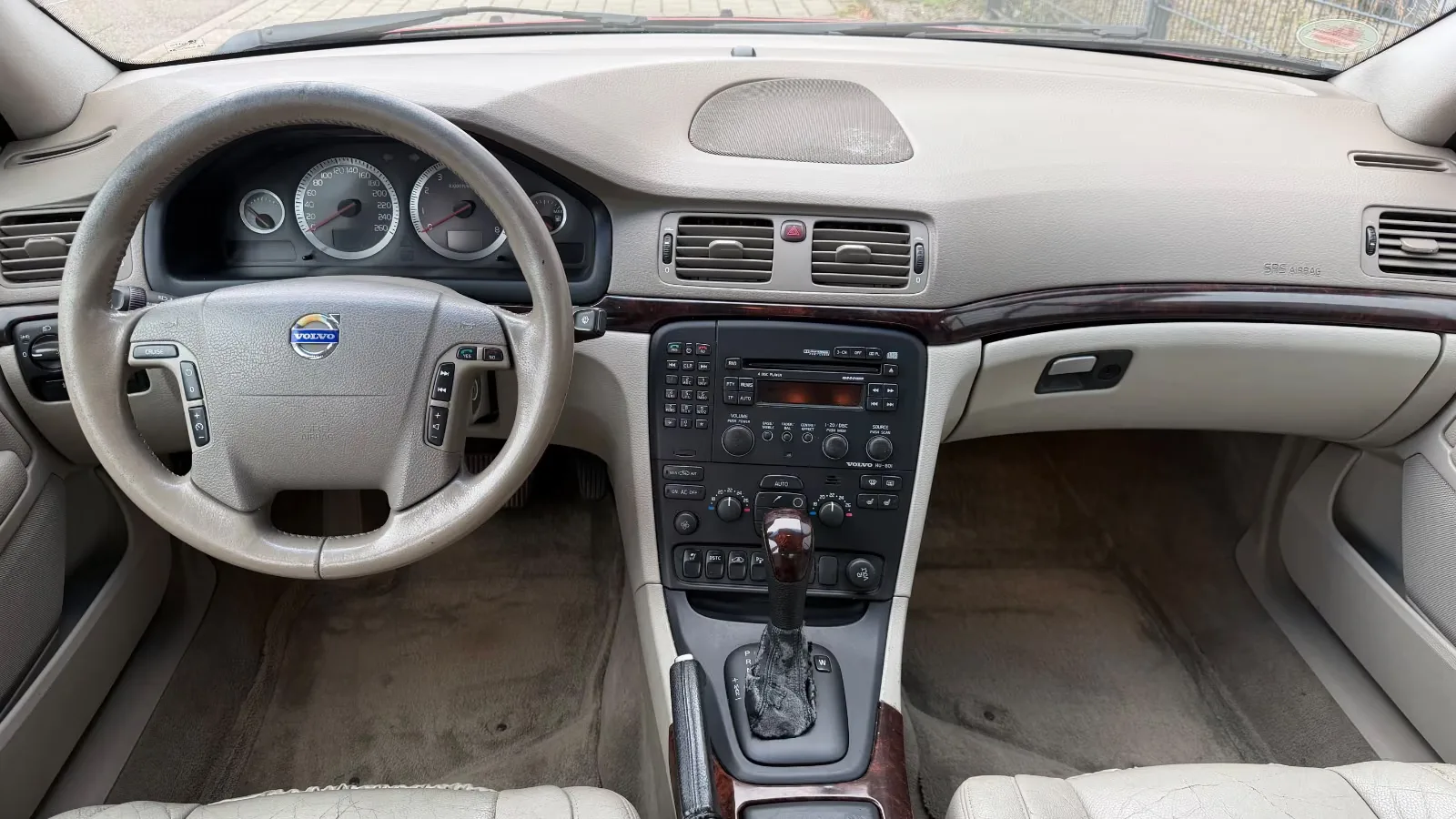 VOLVO S80 - 2.9l - 196 CV - EXECUTIVE - BVA