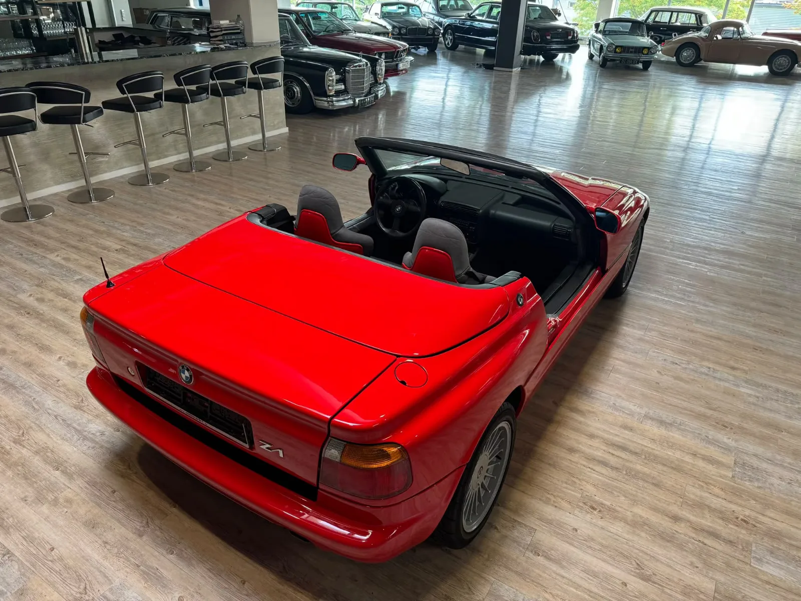 BMW Z1 - ROUGE - BVM - 170 CV