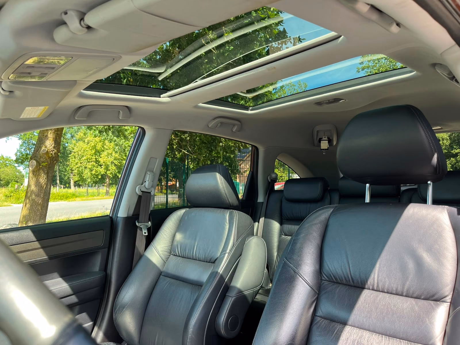 HONDA CR-V 2.2 i-DTEC EXECUTIVE 150ch BVA - 4x4 - CUIR - TOIT PANORAMIQUE - SIÈGES CHAUFFANTS - BI-XÉNON - ATTELAGE