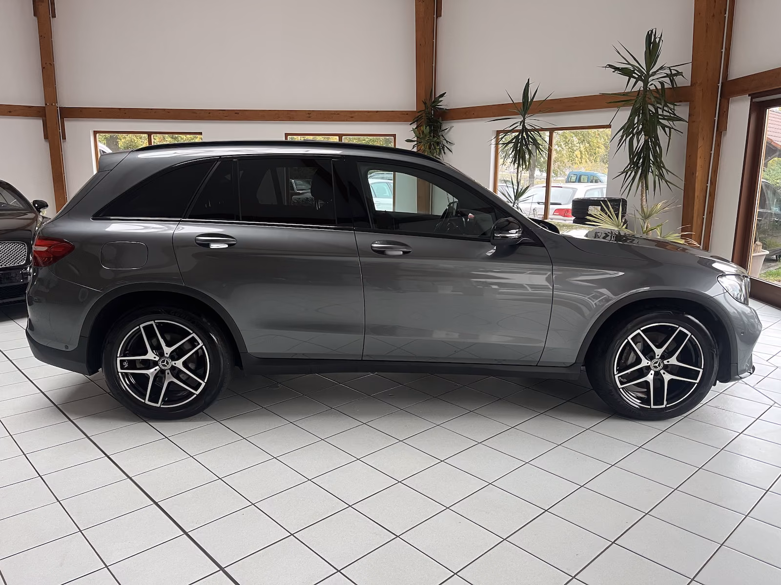 MERCEDES-BENZ GLC 350D 258CH AMG LINE