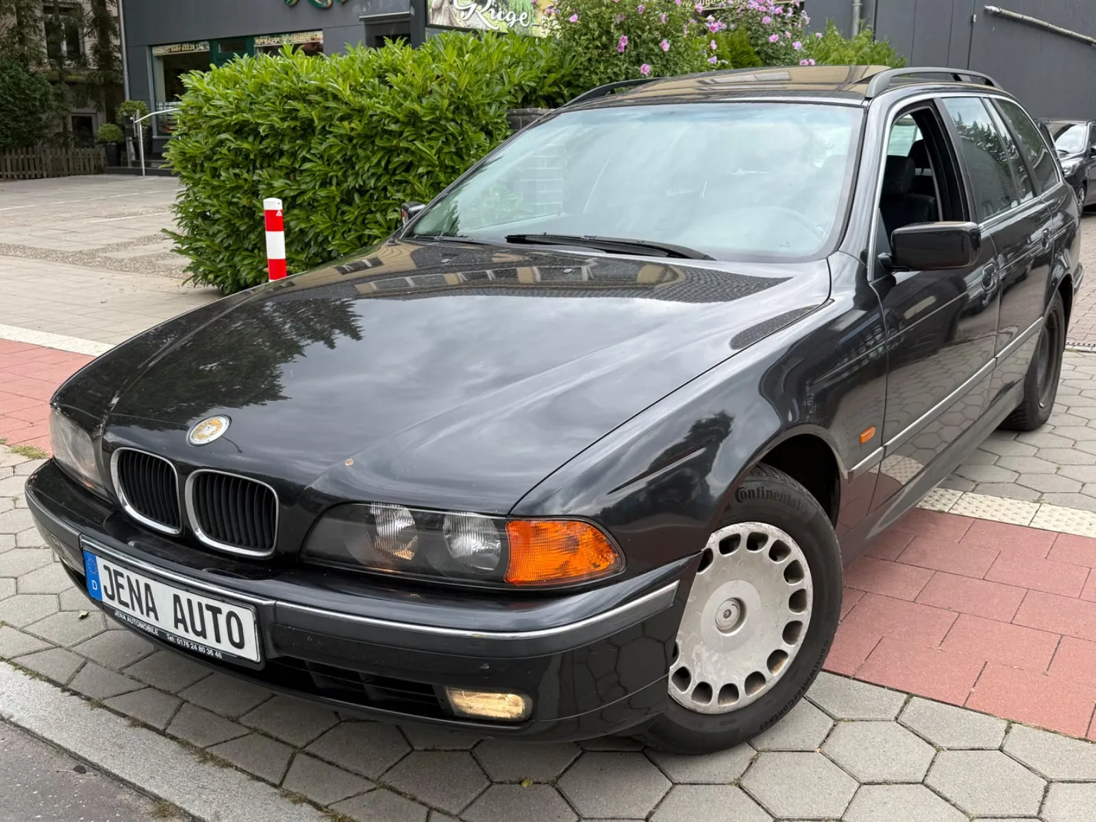 BMW 528 i TOURING 193 ch BVA - CUIR - 2ème MAIN - 239000 km