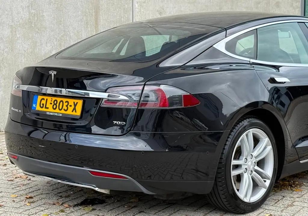 Tesla Model S 70D 333ch - Soh 89% - Supercharge gratuite - Autonomie 390km - Pack Climat Froid - Jantes 19"